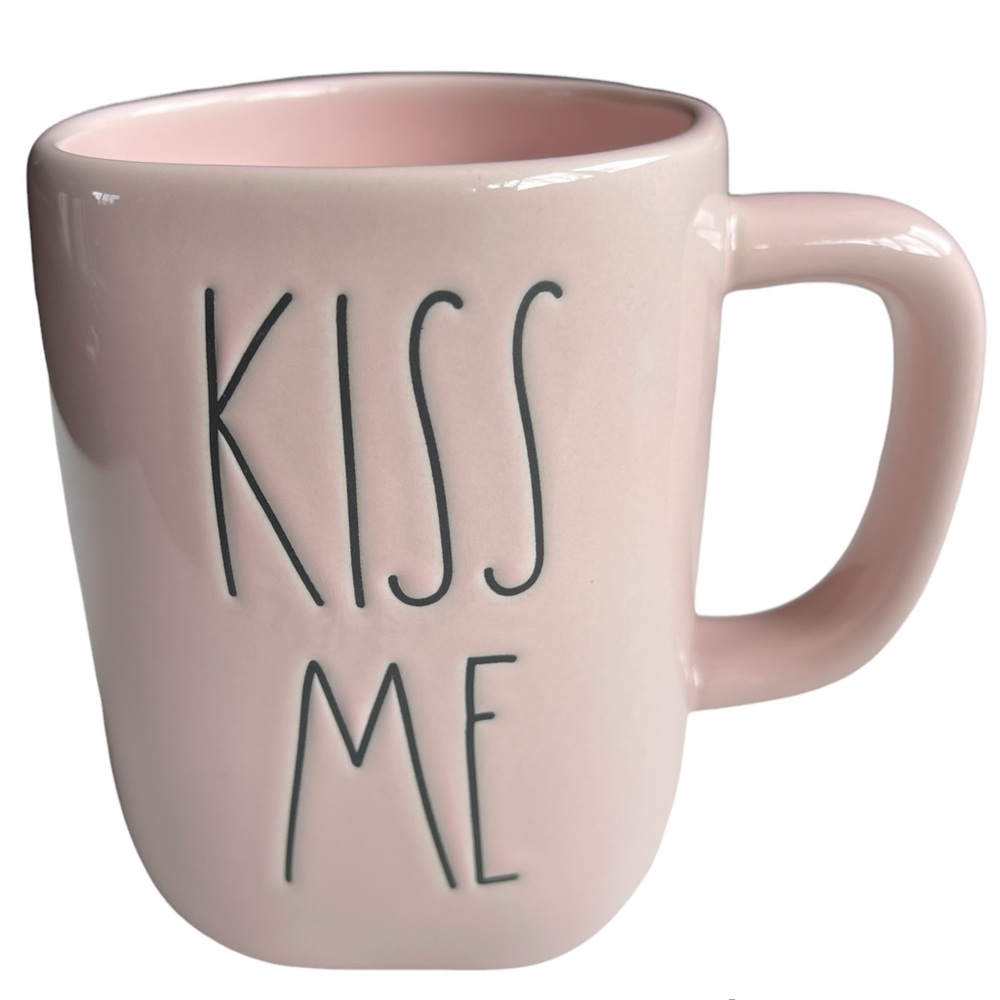 Rae Dunn Ceramic Pink Coffee Mug Kiss‎ Me 16 Oz